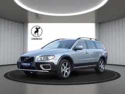 Electric silver / metallic Gebraucht 2011 Volvo XC70 Summum SUV | 14.990 € (Fairer Preis)