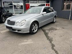 Silber Gebraucht 2005 Mercedes E200 Limousine | 6.590 € (Fairer Preis)
