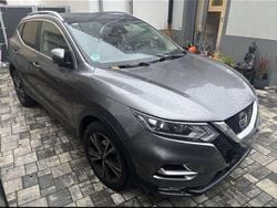 Grau Gebraucht 2019 Nissan Qashqai N-Connecta SUV | 17.798 € (Guter Preis)