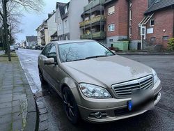Gold Gebraucht 2010 Mercedes C200 Limousine | 6.100 € (Fairer Preis)