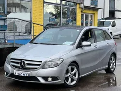 Mercedes B180