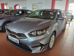 Silber Neu 2025 Kia Ceed Vision Kleinwagen | 28.769 € (Teuer)