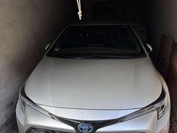 Silber Gebraucht 2019 Toyota Corolla Club Limousine | 19.500 € (Fairer Preis)