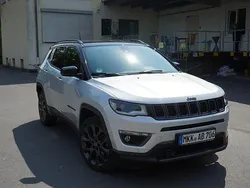 Silber Gebraucht 2021 Jeep Compass SUV | 19.000 € (Etwas zu teuer)