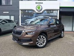 Maple braun metallic Gebraucht 2020 Skoda Kamiq Style SUV | 17.500 € (Etwas zu teuer)