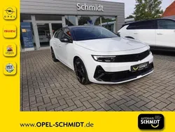 Weiß Gebraucht 2022 Opel Astra GSe Kombi | 31.890 €