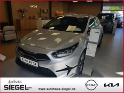 Silber Neu 2025 Kia Ceed Spirit Limousine | 24.990 € (Guter Preis)