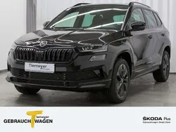 Schwarz Neu 2025 Skoda Karoq SportLine SUV | 37.490 € (Fairer Preis)