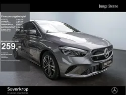 Grau Gebraucht 2024 Mercedes B200 Progressive Van / Kleinbus | 32.820 € (Fairer Preis)