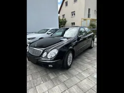 Schwarz Gebraucht 2004 Mercedes E240 Elegance Limousine | 7.699 € (Fairer Preis)