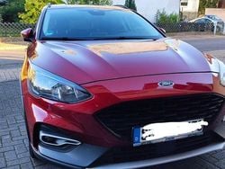 Rot Gebraucht 2019 Ford Focus Active Kombi | 13.800 € (Guter Preis)