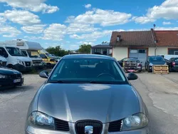 Grau Gebraucht 2004 Seat Ibiza Kleinwagen | 1.400 € (Fairer Preis)