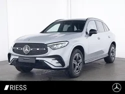 Metalliclack hightechsilber Gebraucht 2024 Mercedes GLC300e AMG SUV | 63.890 € (Guter Preis)