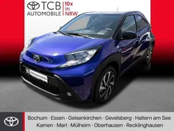 Blau Gebraucht 2024 Toyota Aygo Team Kleinwagen | 17.489 € (Fairer Preis)