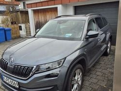 Grau Gebraucht 2020 Skoda Kodiaq Drive SUV | 26.950 € (Fairer Preis)