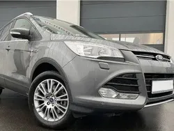 Grau Gebraucht 2014 Ford Kuga Titanium SUV | 15.200 € (Fairer Preis)