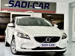 Weiß Gebraucht 2017 Volvo V40 Kombi | 11.990 € (Guter Preis)