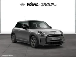 British racing green metallic Gebraucht 2022 Mini Cooper SE Classic Kleinwagen | 19.450 € (Fairer Preis)
