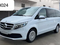 Weiß Gebraucht 2020 Mercedes V220 Van / Kleinbus | 39.950 € (Guter Preis)