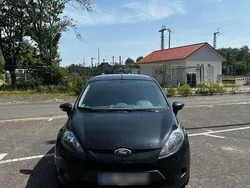 Schwarz Gebraucht 2010 Ford Fiesta Ambiente Kleinwagen | 3.550 € (Fairer Preis)