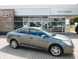 Grau Gebraucht 2011 Toyota Avensis Edition Limousine | 8.930 € (Etwas zu teuer)