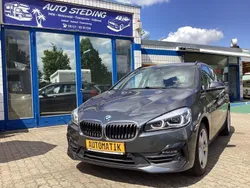 Grau Gebraucht 2016 BMW 216 Active Tourer Advantage Van / Kleinbus | 15.850 € (Fairer Preis)
