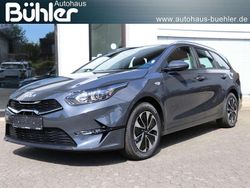 Pentametal metallic Gebraucht 2024 Kia Ceed Sportswagon Vision Kombi | 23.450 € (Superpreis)