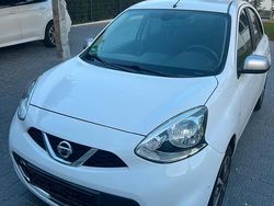 Weiß Gebraucht 2016 Nissan Micra Kleinwagen | 8.600 € (Fairer Preis)