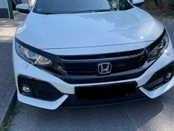 Weiß Gebraucht 2018 Honda Civic Limousine | 17.300 € (Fairer Preis)
