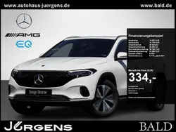 Polarweiß Gebraucht 2024 Mercedes EQA300 Progressive SUV | 35.430 € (Guter Preis)