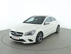 Weiß Gebraucht 2015 Mercedes CLA180 Urban Limousine | 17.200 € (Fairer Preis)