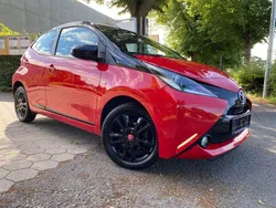 Rot Gebraucht 2018 Toyota Aygo Kleinwagen | 8.990 € (Fairer Preis)