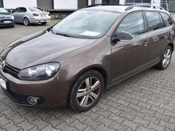 Toffee/graciosabraun Gebraucht 2013 VW Golf VII Match Kombi | 6.400 € (Guter Preis)