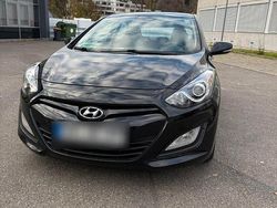 Schwarz Gebraucht 2014 Hyundai i30 Classic Limousine | 5.200 € (Guter Preis)