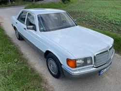 Weiß Gebraucht 1987 Mercedes 260 Limousine | 9.800 €