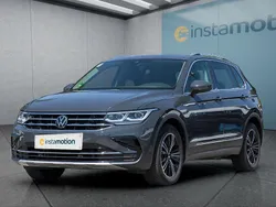 Grau Gebraucht 2023 VW Tiguan SUV | 34.799 € (Guter Preis)