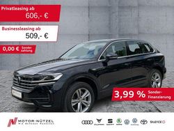 Moonlight blue perleffekt Gebraucht 2022 VW Touareg R-line SUV | 42.450 € (Superpreis)
