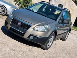 Gold Gebraucht 2008 Fiat Sedici SUV | 3.000 € (Fairer Preis)