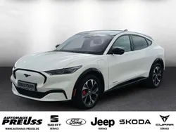 Starweiß metallic Gebraucht 2022 Ford Mustang Mach-E S SUV | 31.980 € (Superpreis)