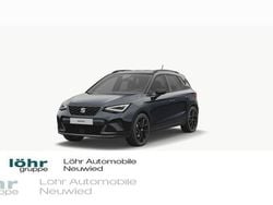 Grau (magnetic grau / midnight schwarz) Neu 2025 Seat Arona Black Edition SUV | 30.990 € (Teuer)
