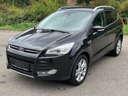 Schwarz Gebraucht 2014 Ford Kuga Titanium SUV | 11.990 € (Fairer Preis)