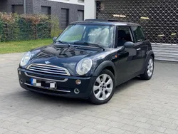 Schwarz Gebraucht 2005 Mini ONE Kleinwagen | 3.850 € (Etwas zu teuer)