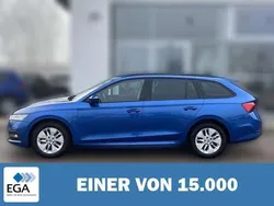 Blau metallic Gebraucht 2022 Skoda Octavia Ambition Kombi | 23.740 € (Fairer Preis)