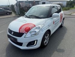 Weiß Gebraucht 2015 Suzuki Swift Club Limousine | 3.800 € (Fairer Preis)