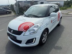 Weiß Gebraucht 2015 Suzuki Swift Club Limousine | 4.000 € (Fairer Preis)