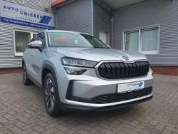 Silber metallic Gebraucht 2025 Skoda Kodiaq Selection SUV | 42.900 € (Guter Preis)