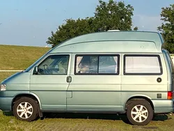 Grün Gebraucht 2001 VW T4 California Van | 22.500 €