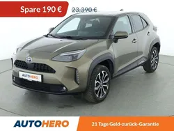 Oxide bronze Gebraucht 2021 Toyota Yaris Cross Team SUV | 23.200 € (Fairer Preis)
