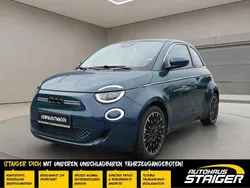 Ozean grün Gebraucht 2023 Fiat 500e Kleinwagen | 25.750 € (Teuer)