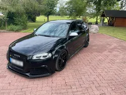 Schwarz Gebraucht 2012 Audi RS3 Sport Kleinwagen | 29.900 € (Teuer)